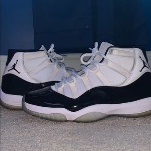 Air Jordan Retro 11 Concords (2018)